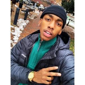 Meet your Posher, Mitchell